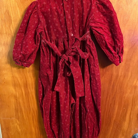 Small creations Lord & taylor deep red
Romper one piece 18 mth baby - Picture 5 of 8